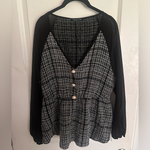 BloomChic Tops - BloomChic Tweed and Chiffon Peplum Blouse with Pearl Button Detail -NWOT